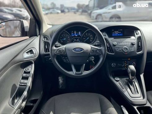 Ford Focus 2017 - фото 30