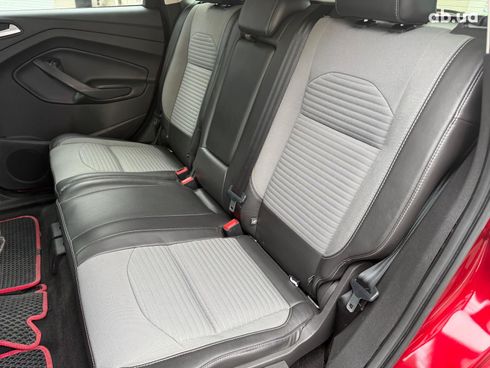 Ford Escape 2017 красный - фото 12