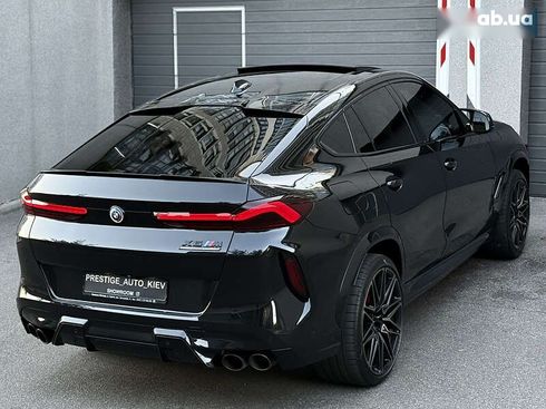 BMW X6 M 2022 - фото 19