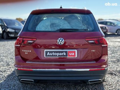 Volkswagen Tiguan 2017 красный - фото 7