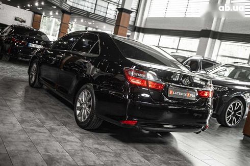 Toyota Camry 2014 - фото 7