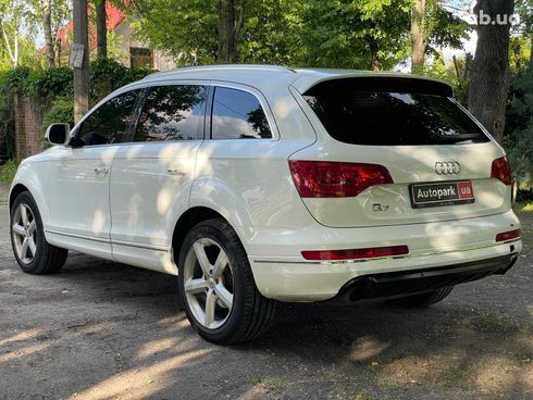 Audi Q7 2010 белый - фото 9