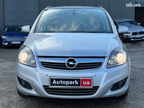 Opel Zafira 2012 серый - фото 2