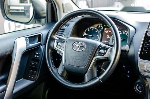 Toyota Land Cruiser Prado 2020 - фото 21