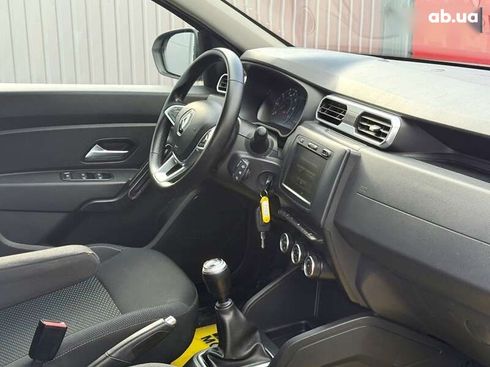 Renault Duster 2021 - фото 29