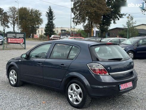 Opel Astra 2008 - фото 21