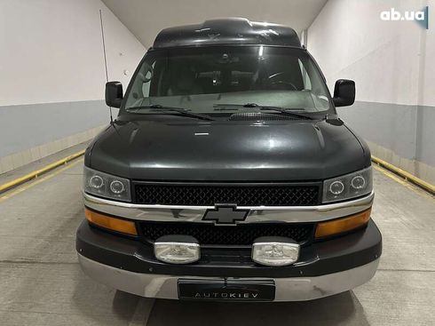 Chevrolet Express 2004 - фото 17