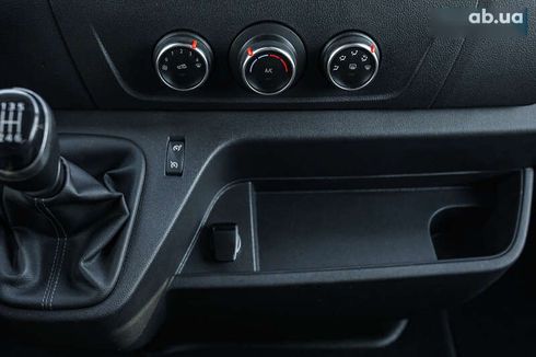 Opel Movano 2020 - фото 24