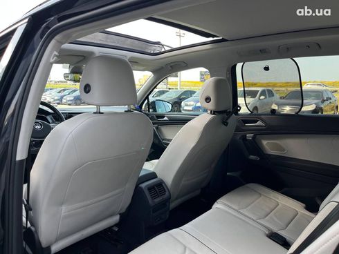 Volkswagen Tiguan 2018 черный - фото 138