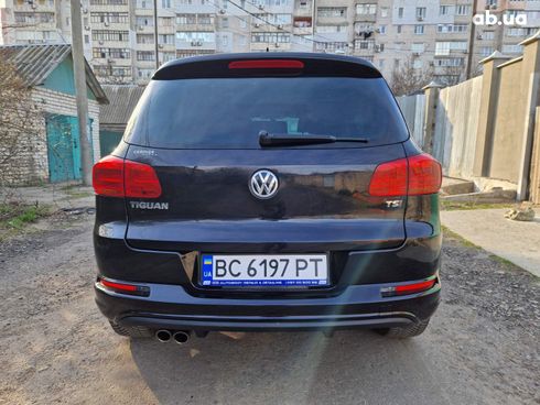 Volkswagen Tiguan 2016 черный - фото 13