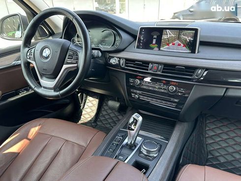 BMW X5 2018 - фото 29