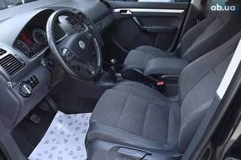 Volkswagen Touran 2004 - фото 16