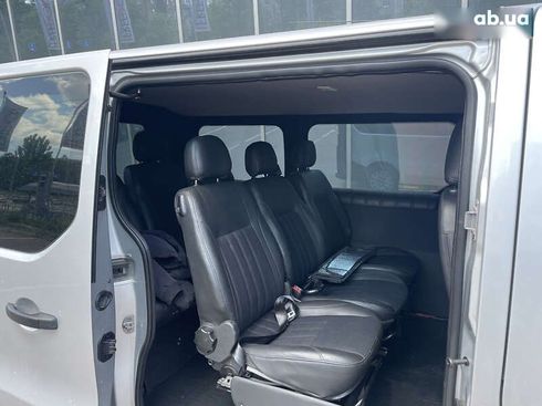 Renault Trafic 2015 - фото 18