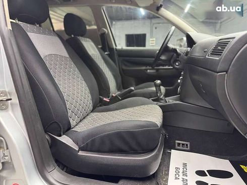 Volkswagen Golf 2003 - фото 15