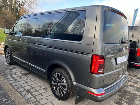 Volkswagen Multivan 2022 - фото 2