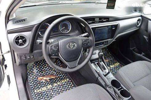 Toyota Corolla 2017 - фото 24