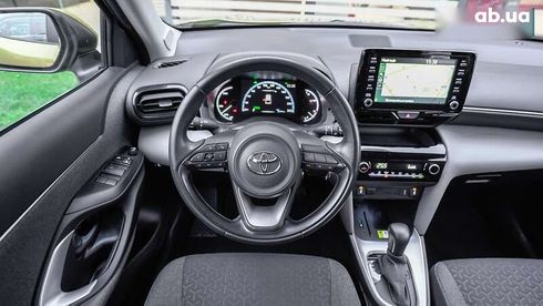 Toyota Yaris Cross 2022 - фото 9