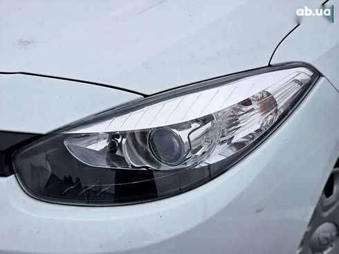 Renault Fluence 2013 - фото 6