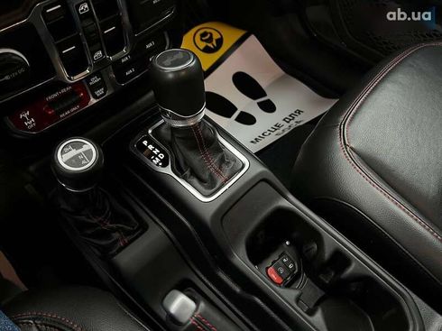 Jeep Wrangler 2022 - фото 18