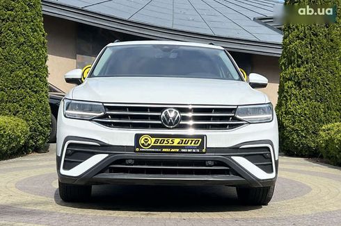 Volkswagen Tiguan 2022 - фото 2