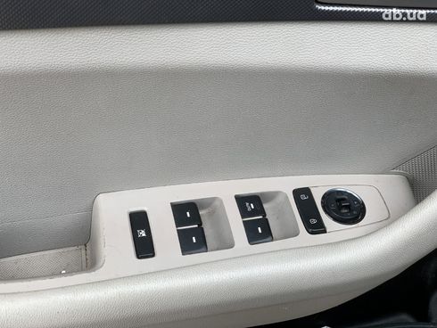 Hyundai Sonata 2015 черный - фото 21