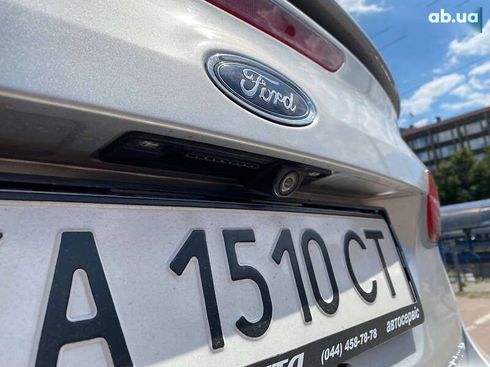 Ford Focus 2017 - фото 26