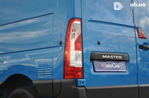 Renault Master 2017 - фото 16