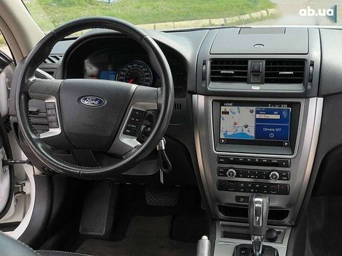 Ford Fusion 2011 - фото 20