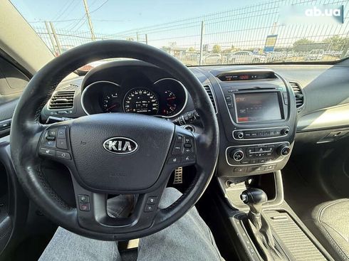 Kia Sorento 2014 - фото 20