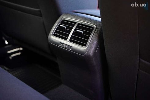 Volkswagen Golf GTI 2018 - фото 28