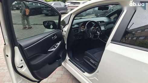 Nissan Leaf 2018 - фото 10