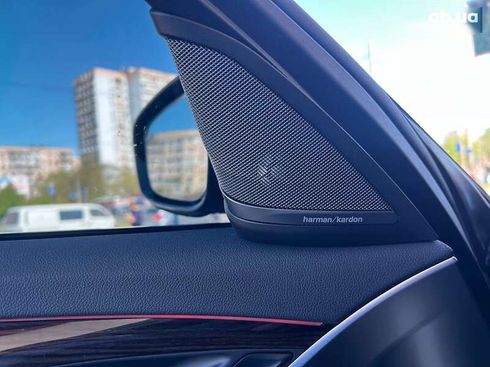 BMW 5 серия 2021 - фото 19
