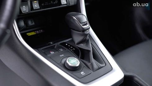 Toyota RAV4 2023 - фото 29