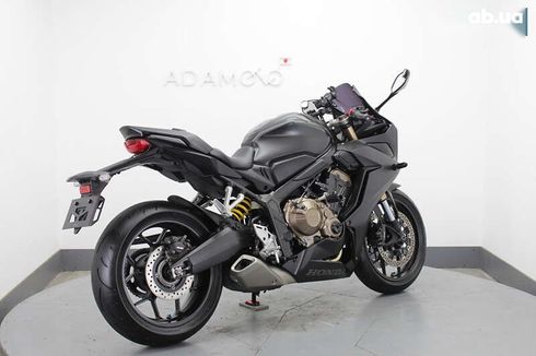 Honda CBR 400R 2019 - фото 5