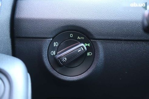 Skoda Octavia 2019 - фото 25