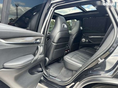 BMW X5 M 2018 - фото 18