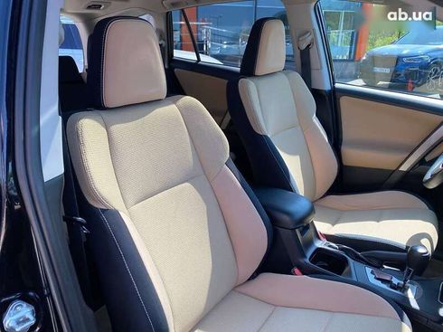 Toyota RAV4 2016 - фото 26