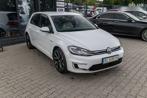 Volkswagen e-Golf 2018 - фото 29