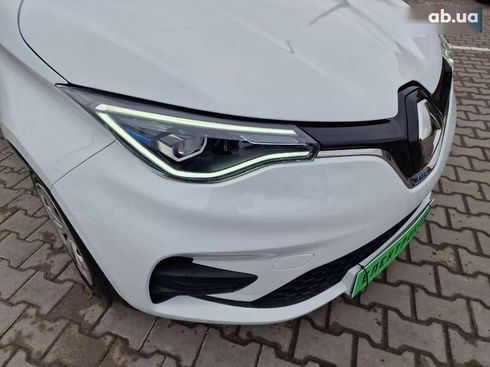 Renault Zoe 2020 - фото 18