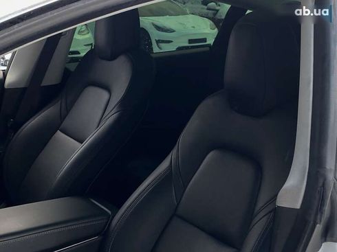 Tesla Model 3 2019 - фото 14