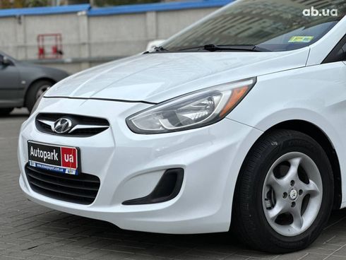 Hyundai Accent 2017 белый - фото 11