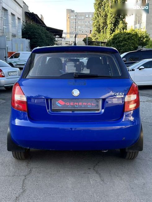 Skoda Fabia 2008 - фото 10