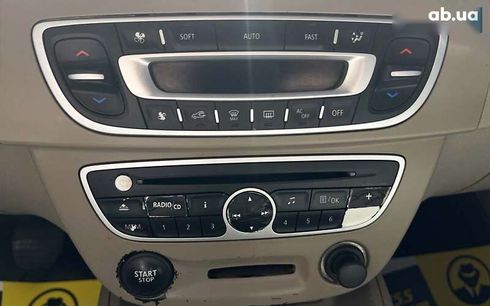 Renault Fluence 2010 - фото 19