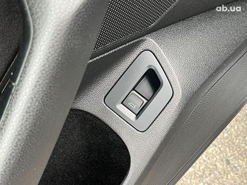 Volkswagen Passat 2015 серый - фото 26