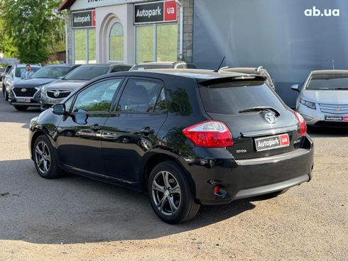 Toyota Auris 2010 черный - фото 7