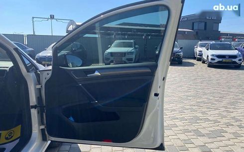 Volkswagen e-Golf 2018 - фото 26