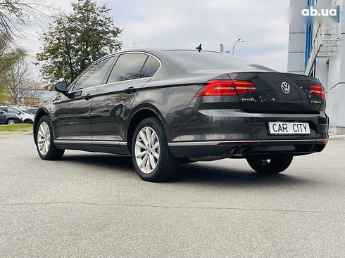 Volkswagen Passat 2016 - фото 3