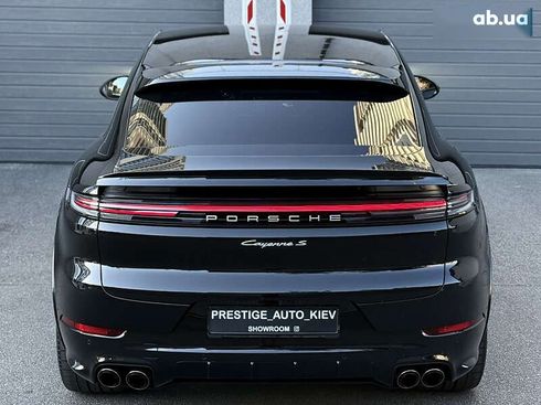 Porsche Cayenne Coupe 2024 - фото 19
