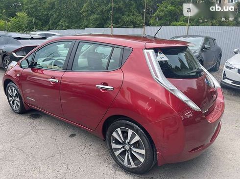 Nissan Leaf 2015 - фото 2