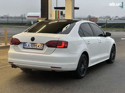 Volkswagen Jetta 2012 - фото 12